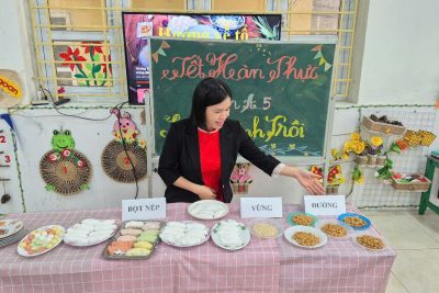 Trải nghiệm làm bánh Tết Hàn thực