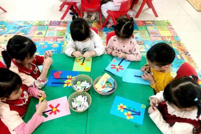 CÁC BÉ TRƯỜNG MN LIÊM CHÍNH VỚI HOẠT ĐỘNG CHÀO MỪNG NGÀY 8/3 CỦA CÁC BÉ
