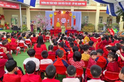 Chương trình “Bé vui đón Tết”